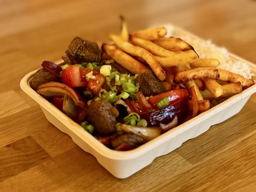 Lomo Saltado — Steak